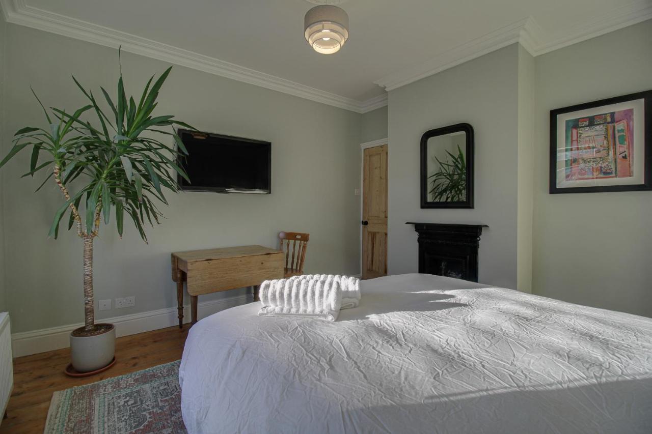 Milton Park - Serviced Accommodation By Verano House Portsmouth Exteriér fotografie